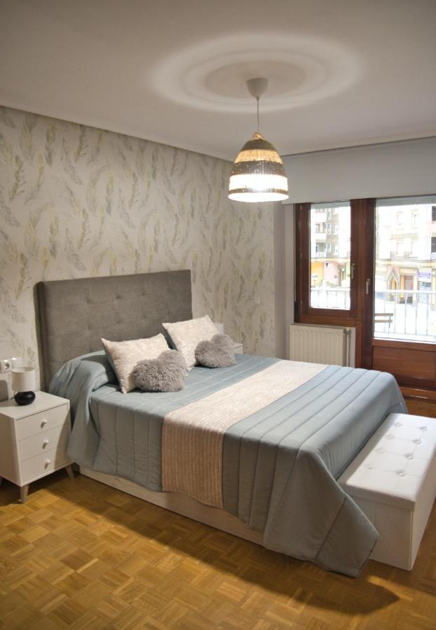 La Villa De Lore, Piso Completo Apto 6 Personas Con Garaje อาบีเลส ภายนอก รูปภาพ